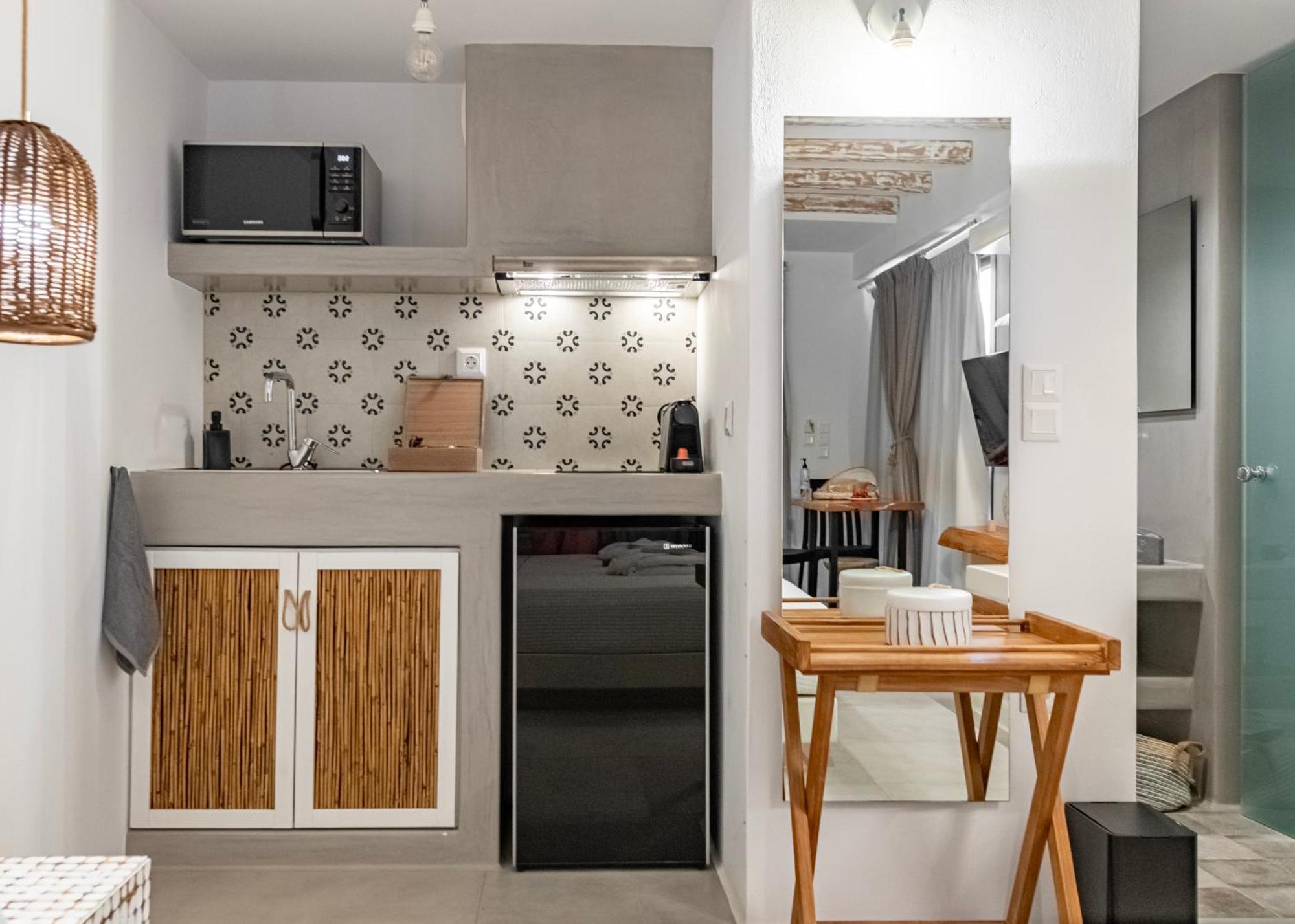 Aelia Suites Adamantas  Luaran gambar